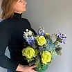 
											Букет-комплимент с розами и гортензией