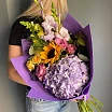 
											Букет учителю с подсолнухом и гортензией