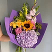 
											Букет учителю с подсолнухом и гортензией
