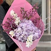 
											Букет с гортензией и сиренью